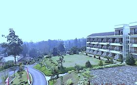 Casa Monte Rosa Hotel Puncak